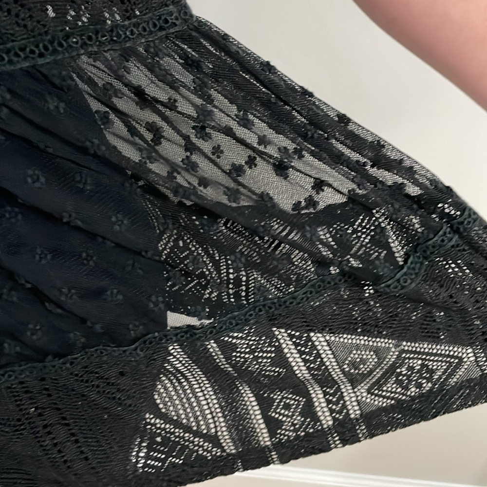 Lace tunic - Picture 3 of 4